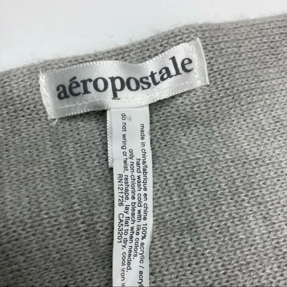 3/$30 Aeropostale | Gray White Chill Out Winter Scarf